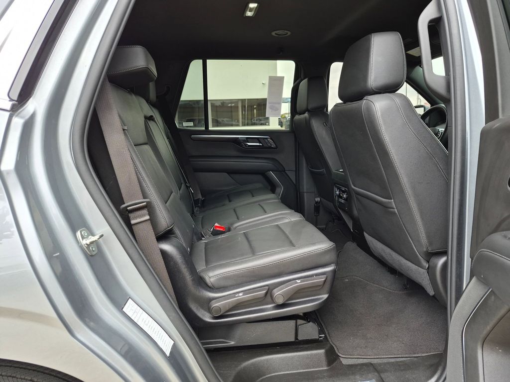 Thumbnail: 2025 Chevrolet Tahoe - 25