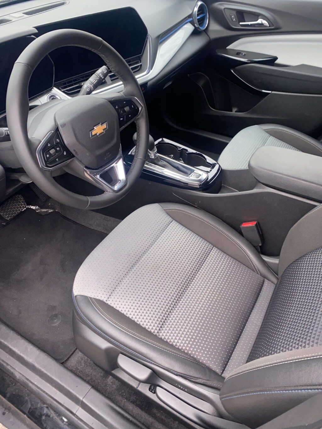 Certified 2025 Chevrolet Trax LT SUV