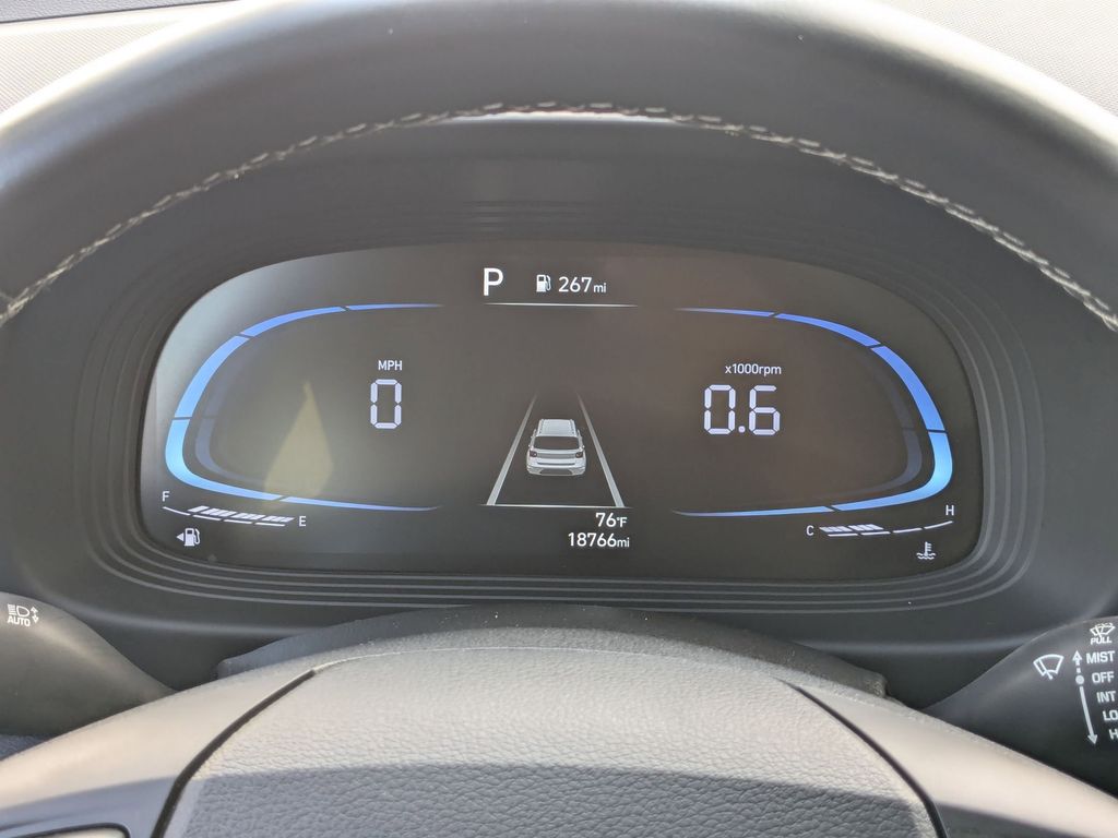 Thumbnail: 2025 Hyundai Venue - 16