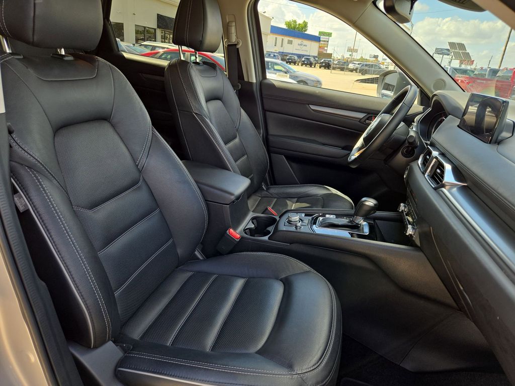Thumbnail: 2025 Mazda CX-5 - 30