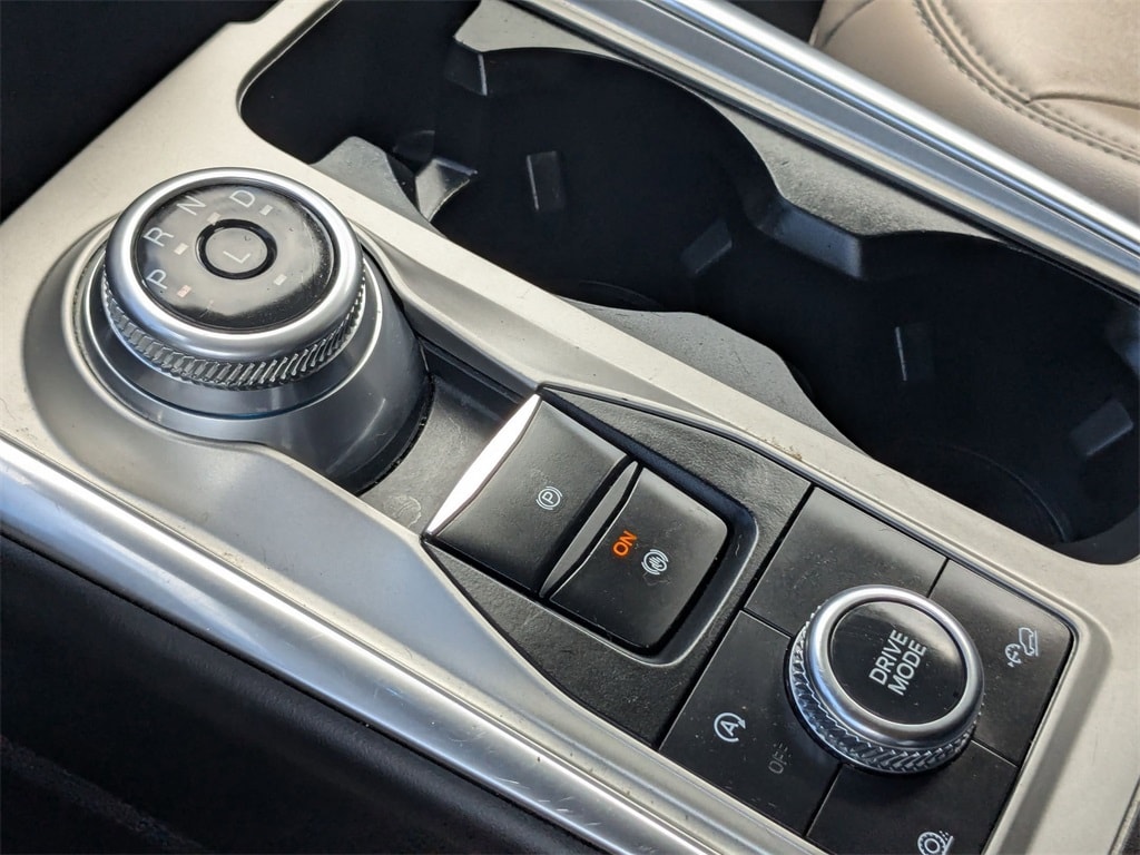 Thumbnail: 2023 Ford Explorer - 19