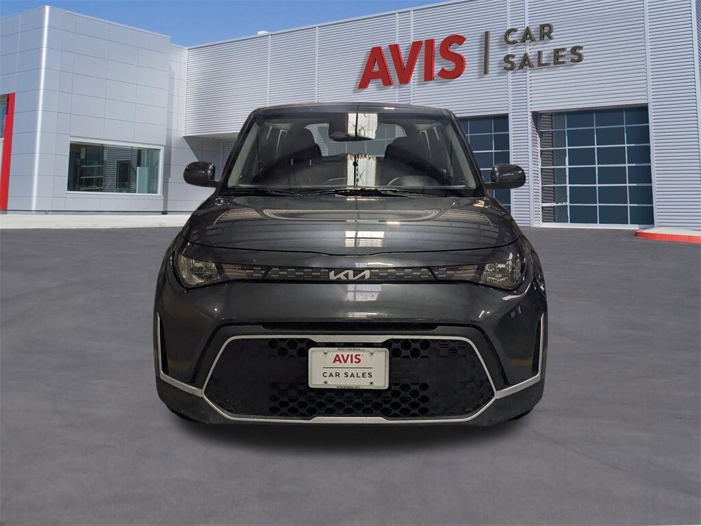 2024 Kia Soul LX photo 2