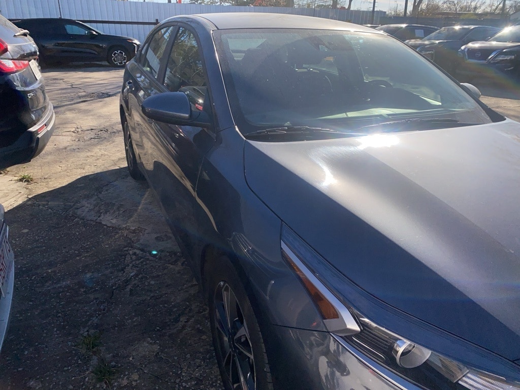 Thumbnail: 2024 Kia Forte - 4