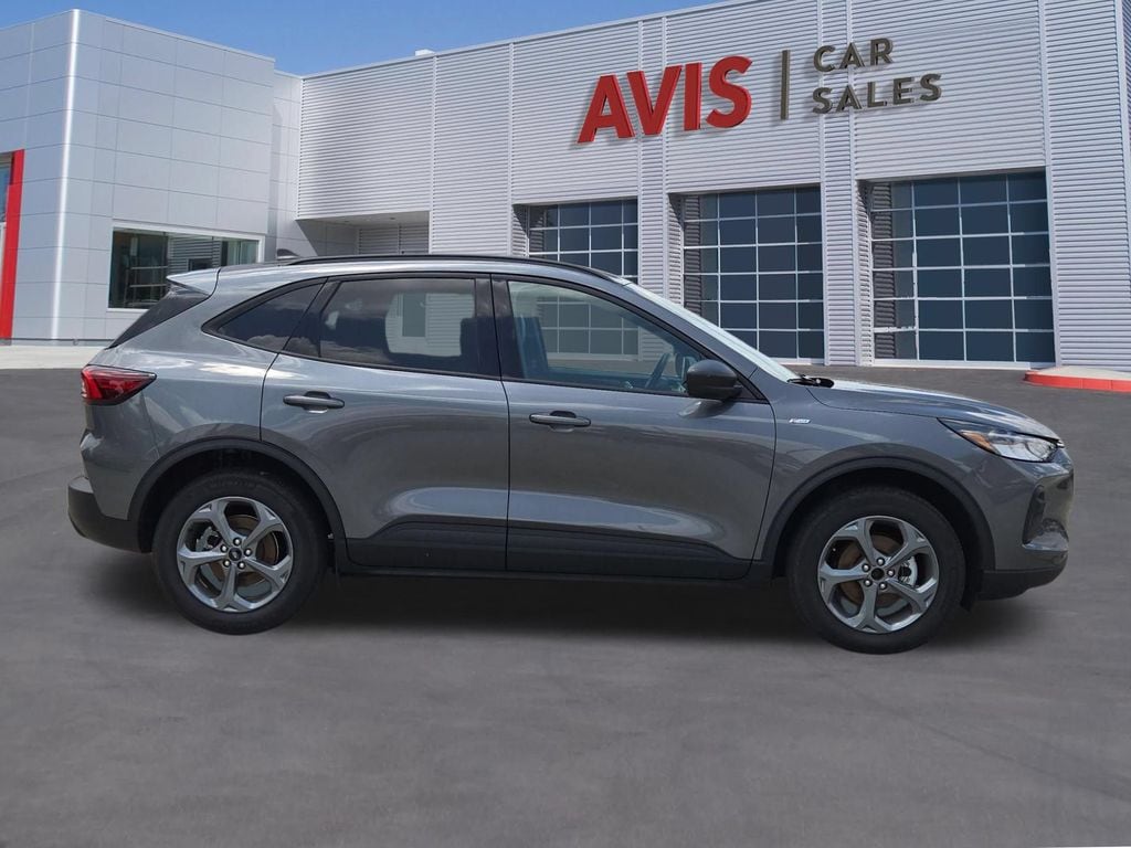 Thumbnail: 2025 Ford Escape - 5