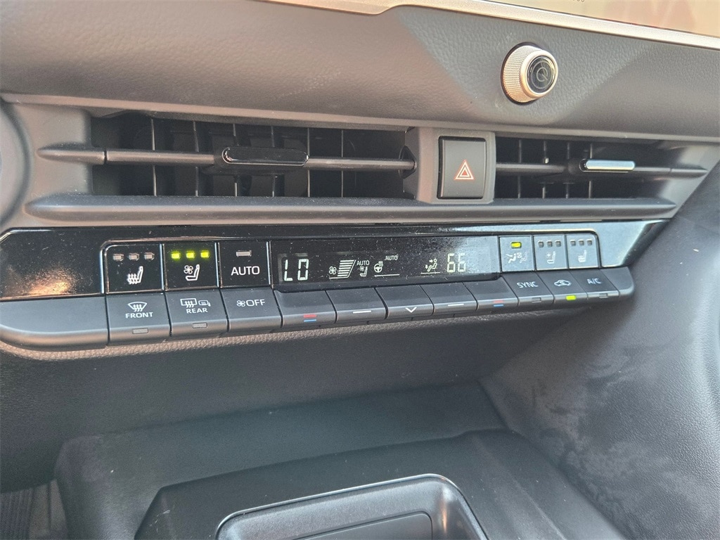 Thumbnail: 2024 Toyota Crown - 22