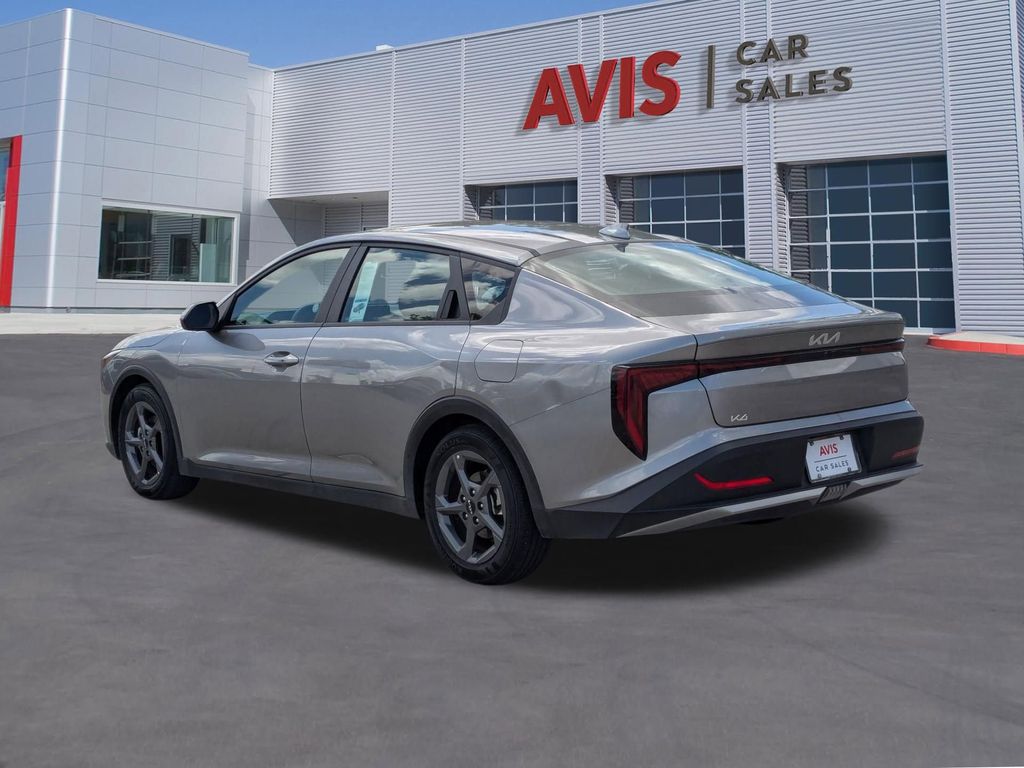 Thumbnail: 2025 Kia K4 - 9