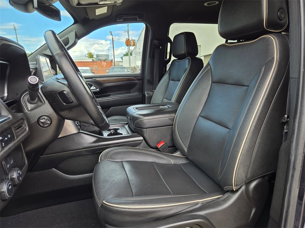Thumbnail: 2023 Chevrolet Suburban - 12