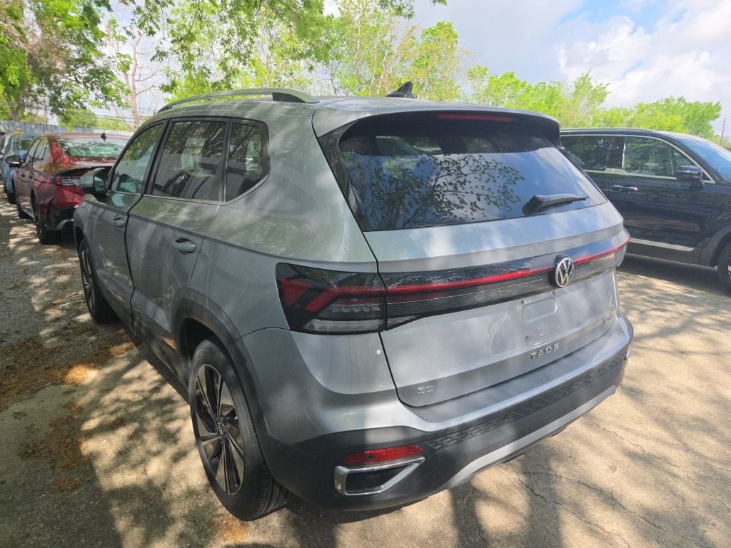 Thumbnail: 2025 Volkswagen Taos - 9