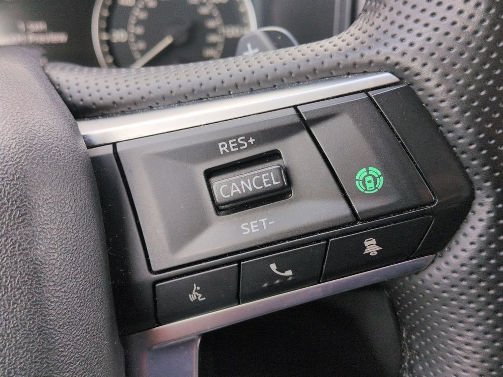 Thumbnail: 2025 Mitsubishi Outlander - 22