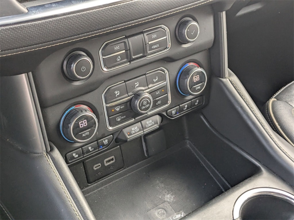 Thumbnail: 2023 Chevrolet Tahoe - 20