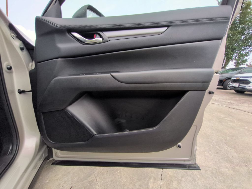 Thumbnail: 2025 Mazda CX-5 - 32