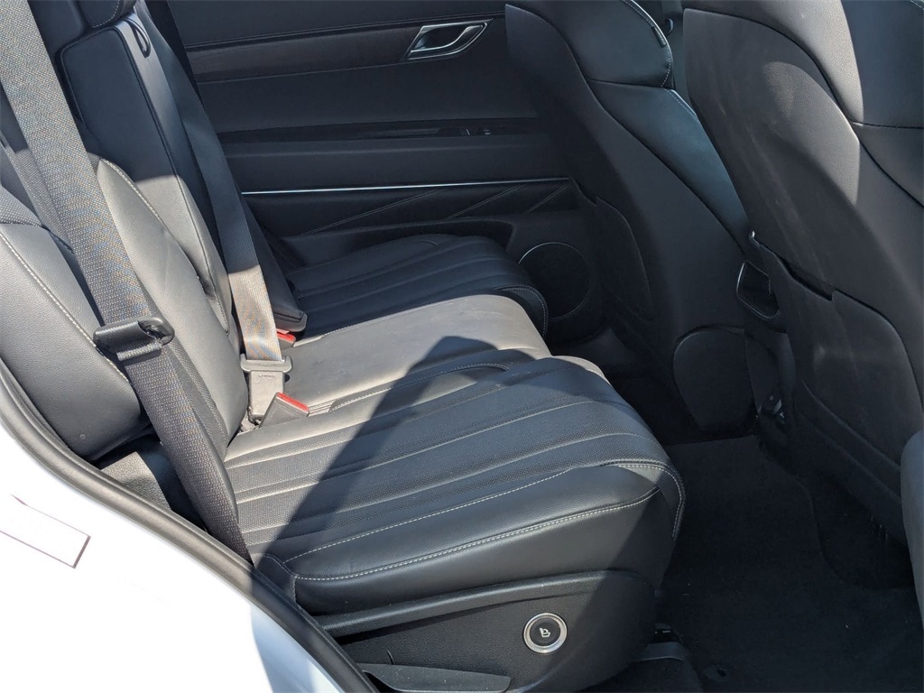 Thumbnail: 2024 Genesis GV80 - 30