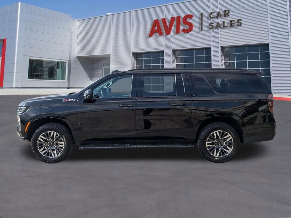 Thumbnail: 2025 Chevrolet Suburban - 5