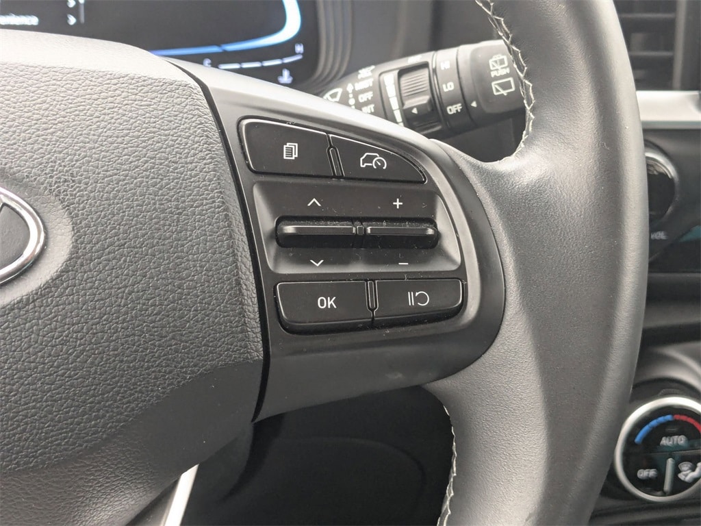 Thumbnail: 2025 Hyundai Venue - 17