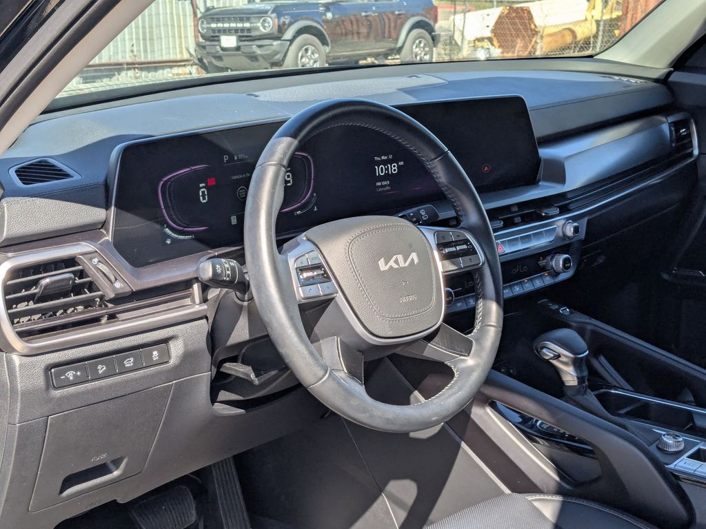 Thumbnail: 2025 Kia Telluride - 14