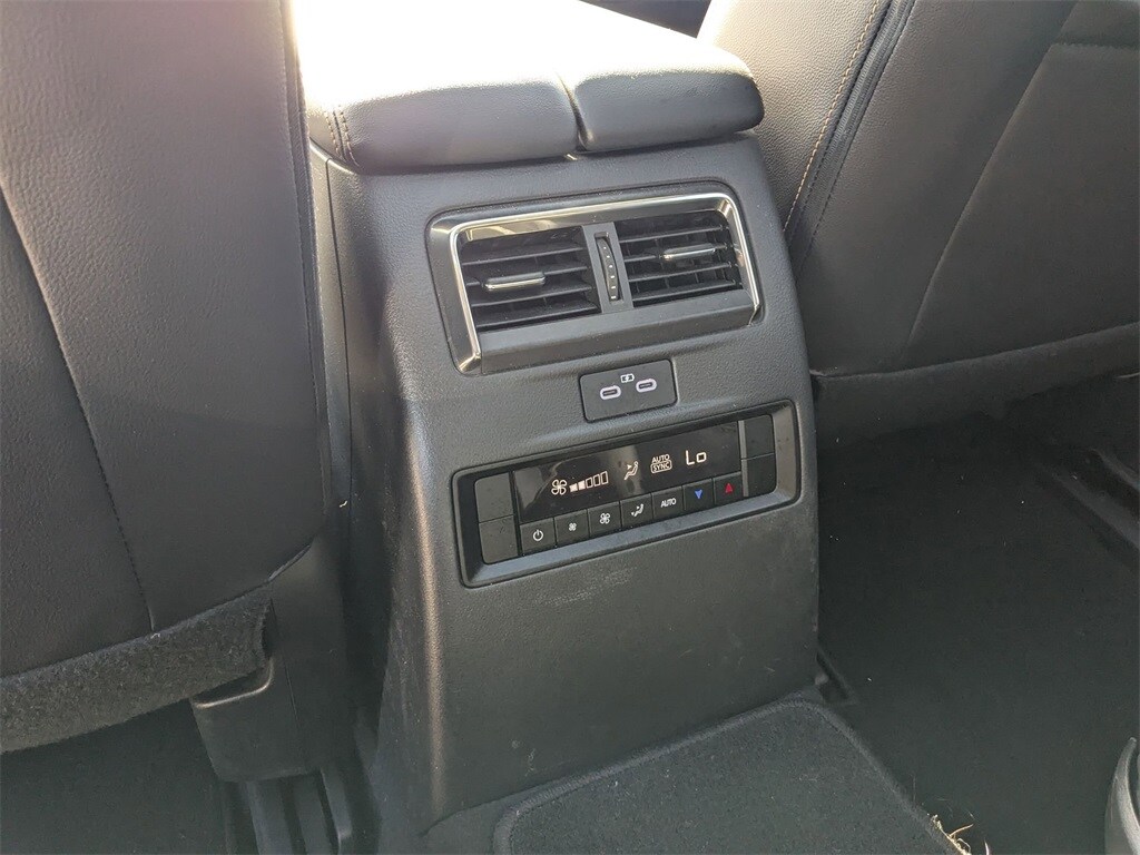 Thumbnail: 2025 Mazda CX-90 - 29