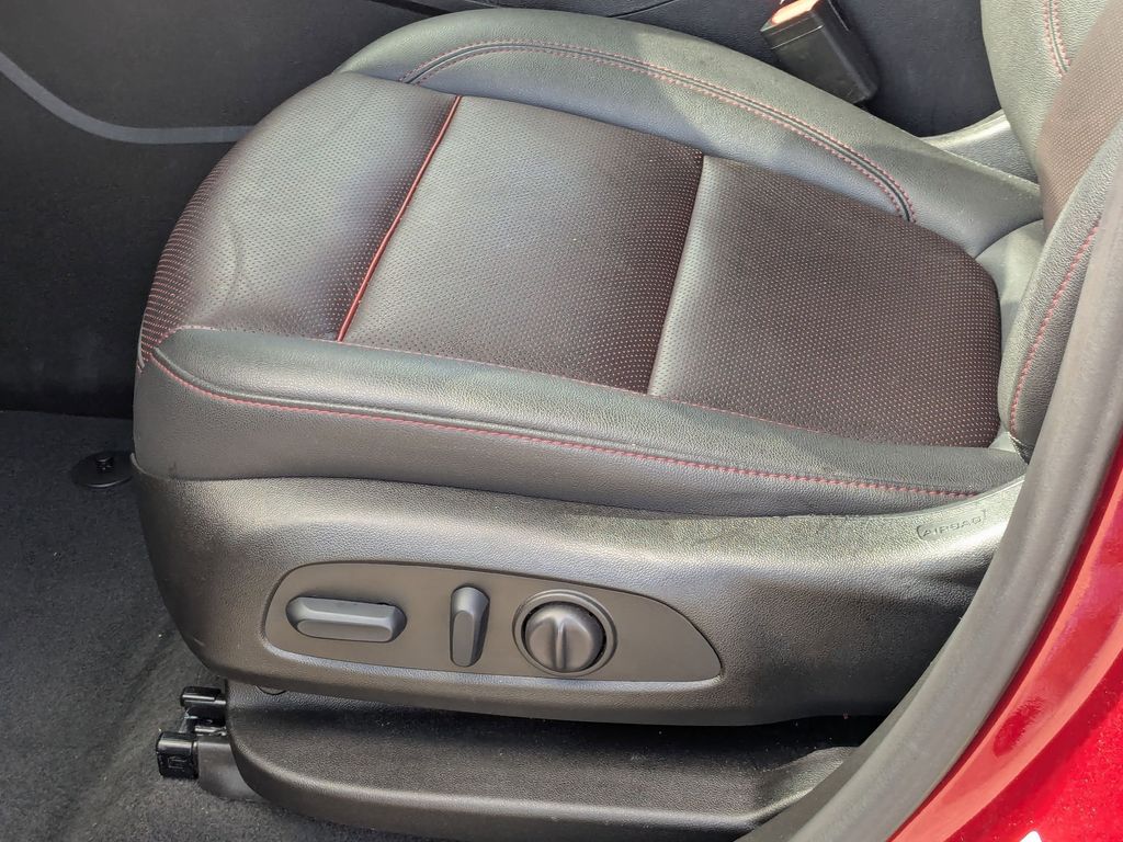 Thumbnail: 2025 Chevrolet Blazer - 23