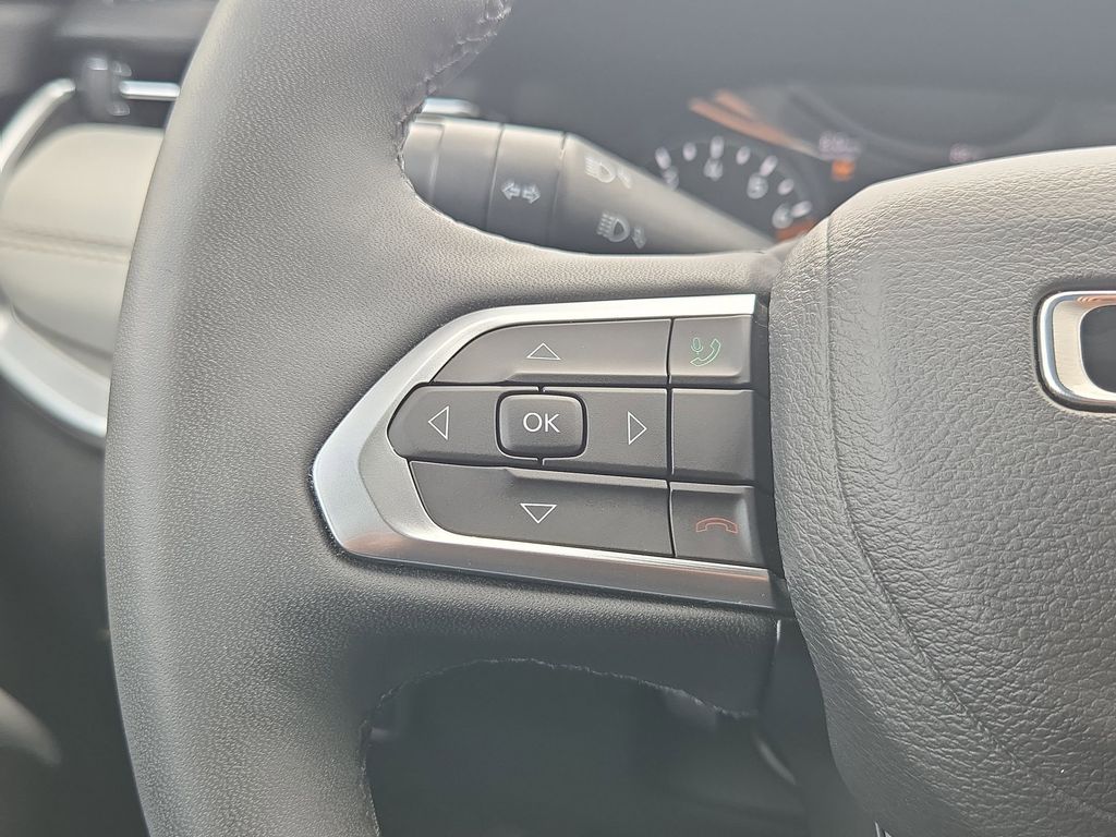 Thumbnail: 2025 Jeep Compass - 20
