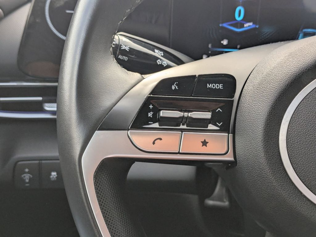 Thumbnail: 2025 Hyundai Elantra - 12