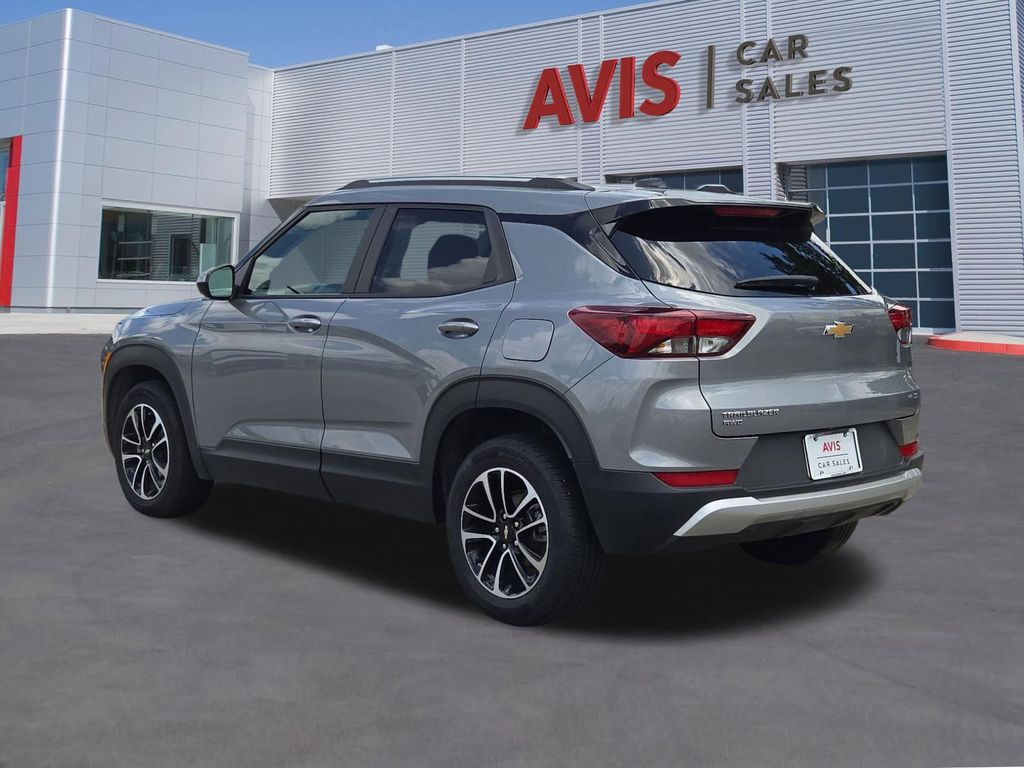 Thumbnail: 2025 Chevrolet TrailBlazer - 9