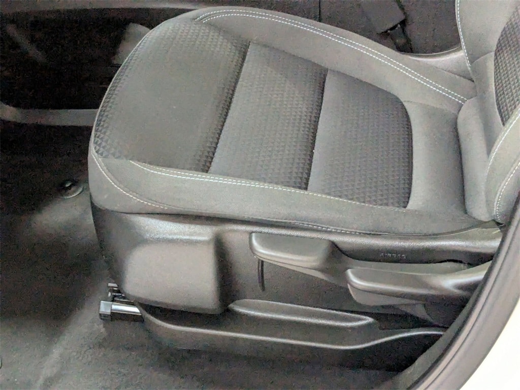 Thumbnail: 2023 Chevrolet Bolt EUV - 23