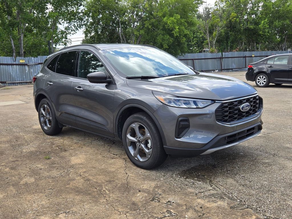 Thumbnail: 2025 Ford Escape - 3