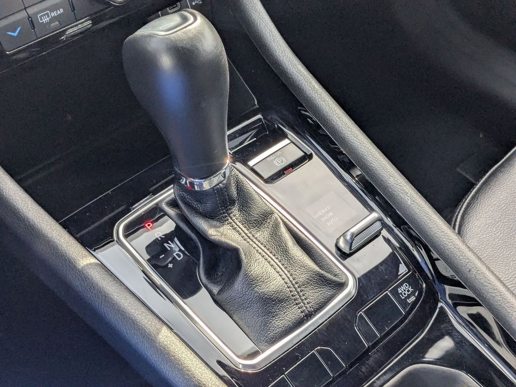 Thumbnail: 2025 Jeep Compass - 17