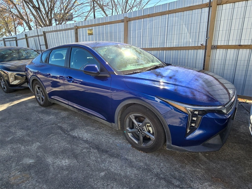 Thumbnail: 2025 Kia K4 - 2