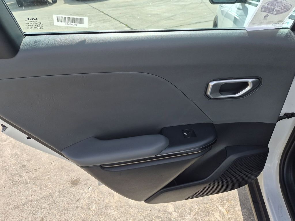 Thumbnail: 2025 Kia K4 - 16