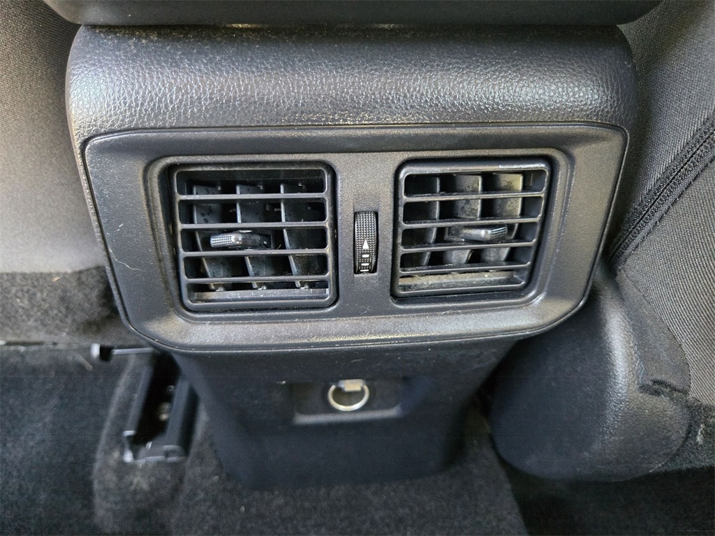 Thumbnail: 2025 Toyota RAV4 - 15