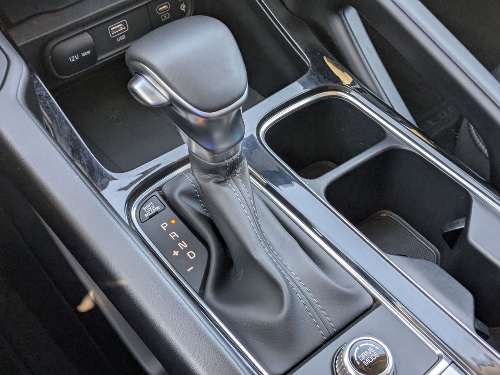 Thumbnail: 2025 Kia Telluride - 19