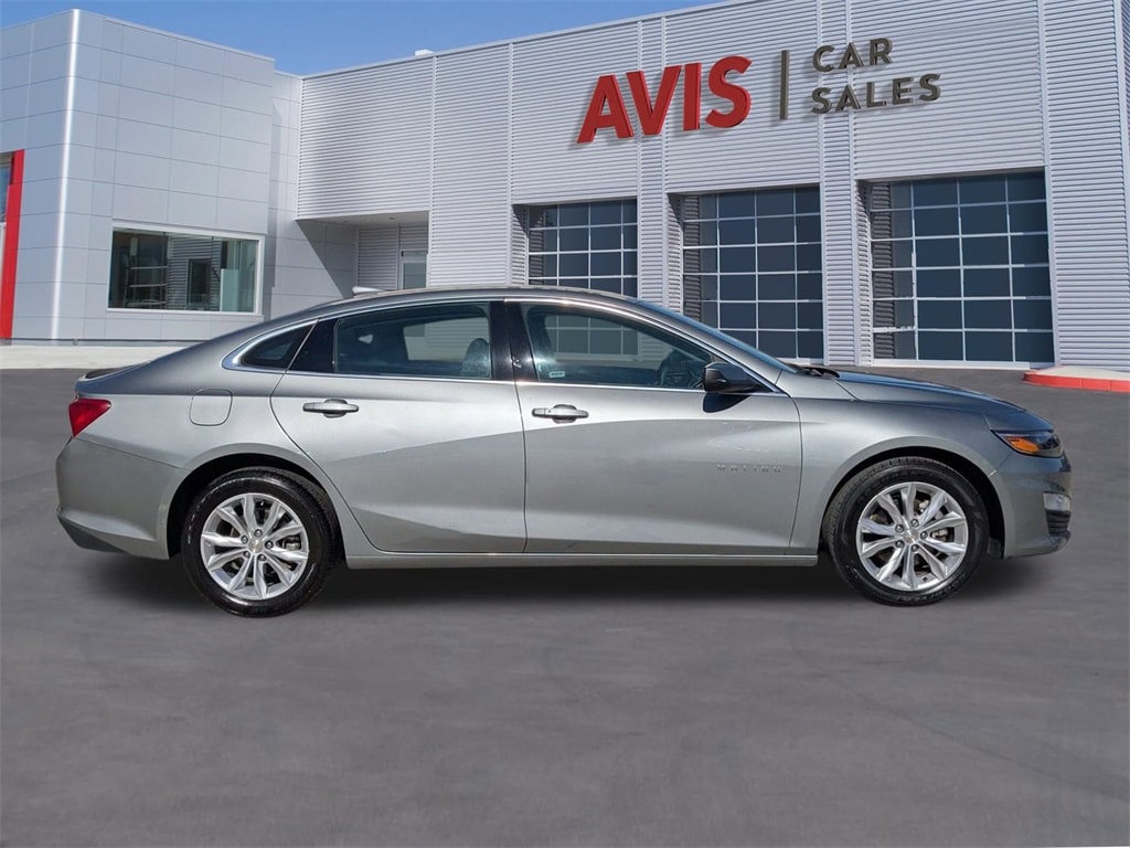 2023 Chevrolet Malibu 1LT photo 4