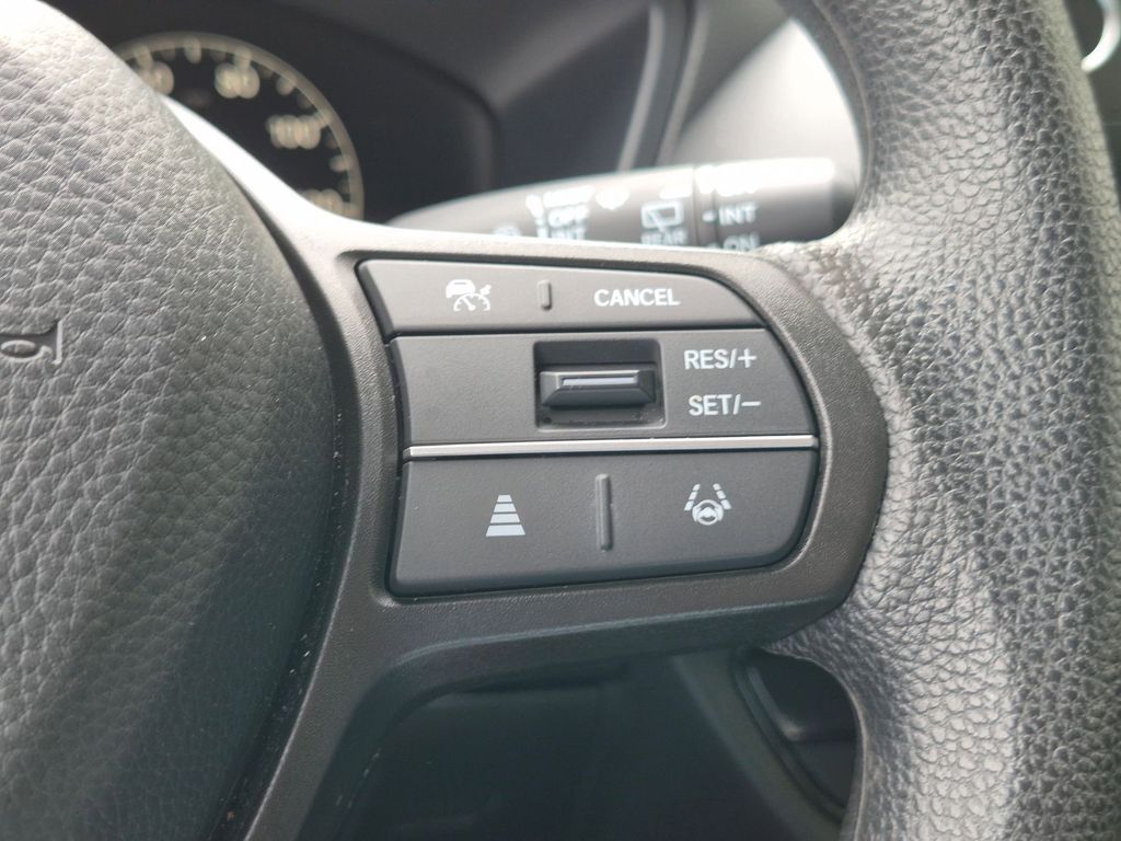 Thumbnail: 2025 Honda HR-V - 17