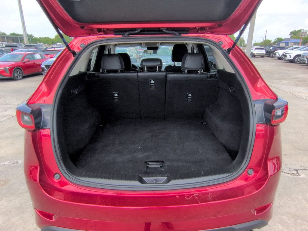 Thumbnail: 2025 Mazda CX-5 - 28