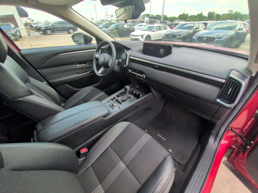 Thumbnail: 2025 Mazda CX-50 - 30
