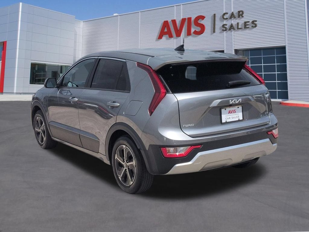 Thumbnail: 2025 Kia Niro - 9