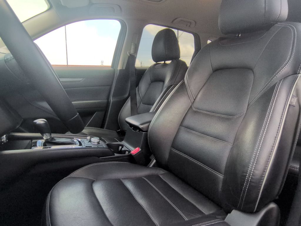 Thumbnail: 2025 Mazda CX-5 - 24