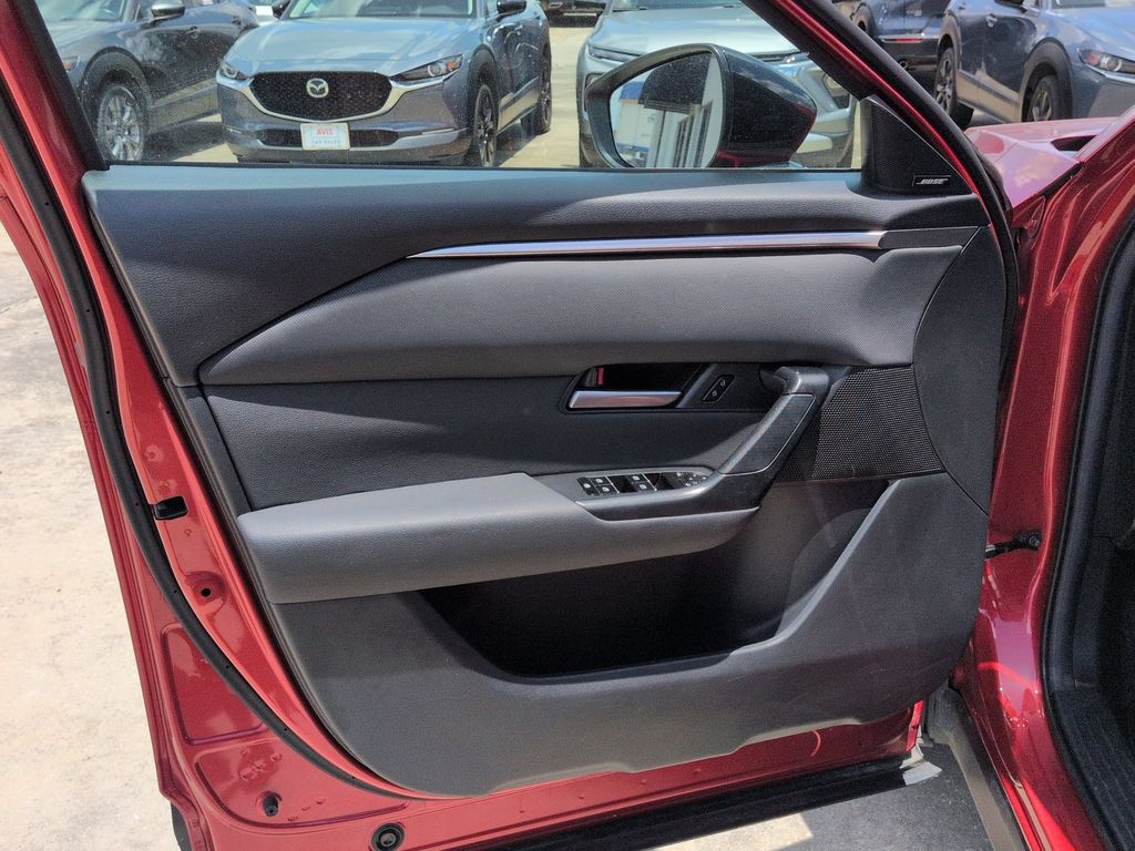 Thumbnail: 2025 Mazda CX-50 - 11
