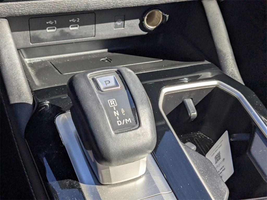 Thumbnail: 2025 Mitsubishi Outlander - 19