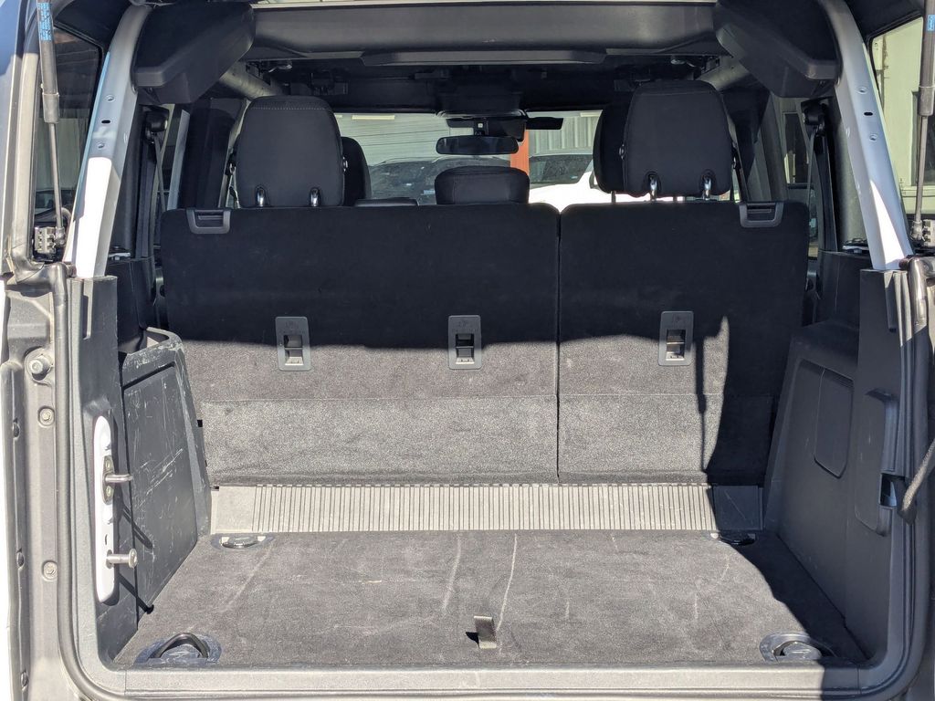 Thumbnail: 2025 Ford Bronco - 29