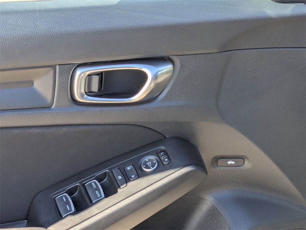 Thumbnail: 2025 Honda Civic - 13