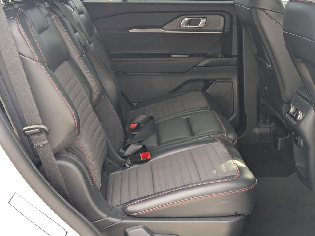 Thumbnail: 2025 Ford Explorer - 27