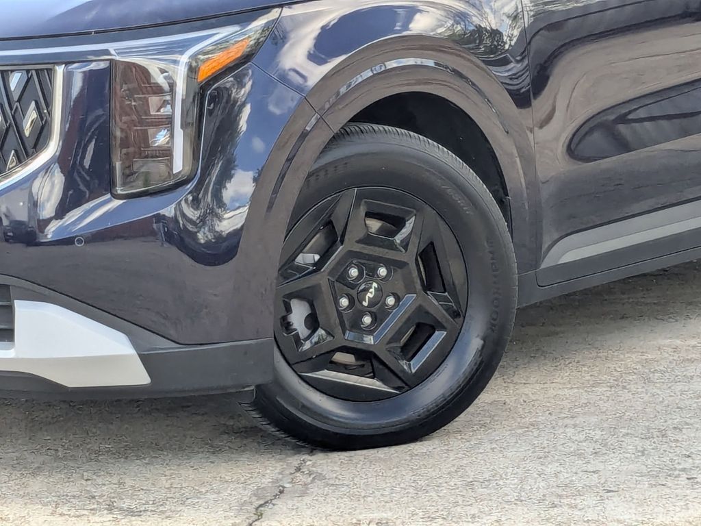 Thumbnail: 2025 Kia Carnival - 30