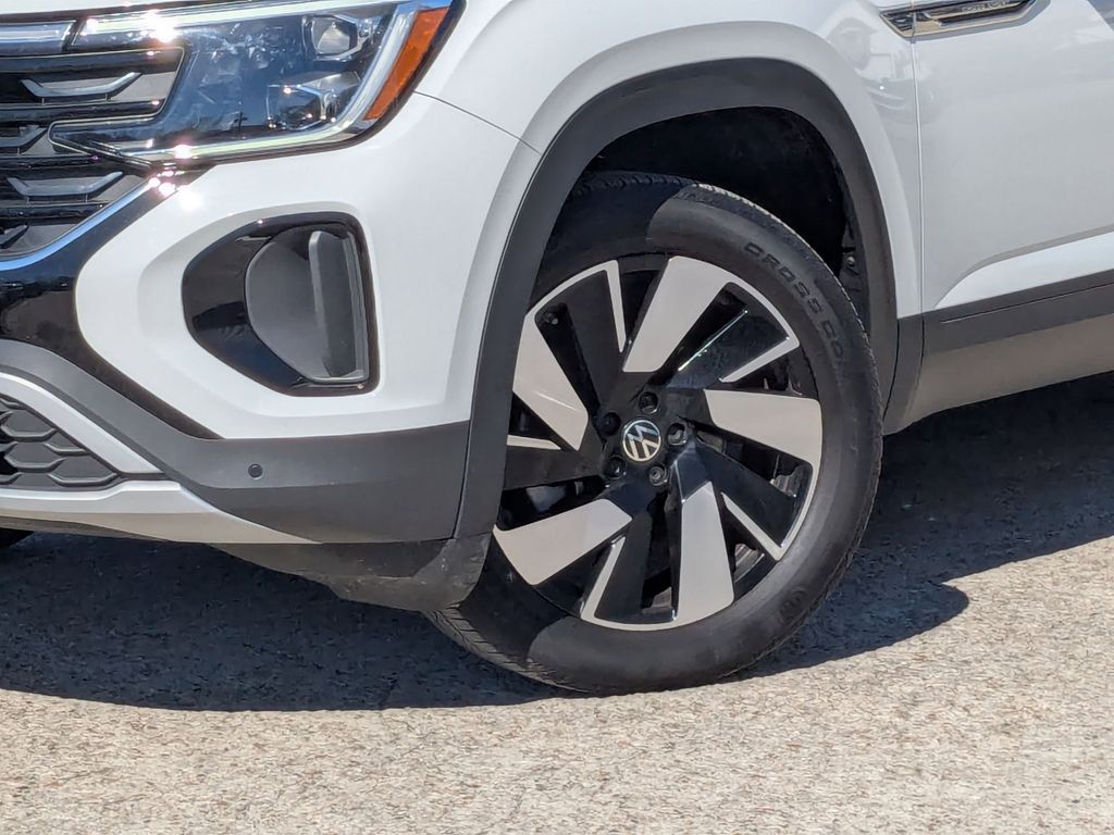 Thumbnail: 2025 Volkswagen Atlas - 29