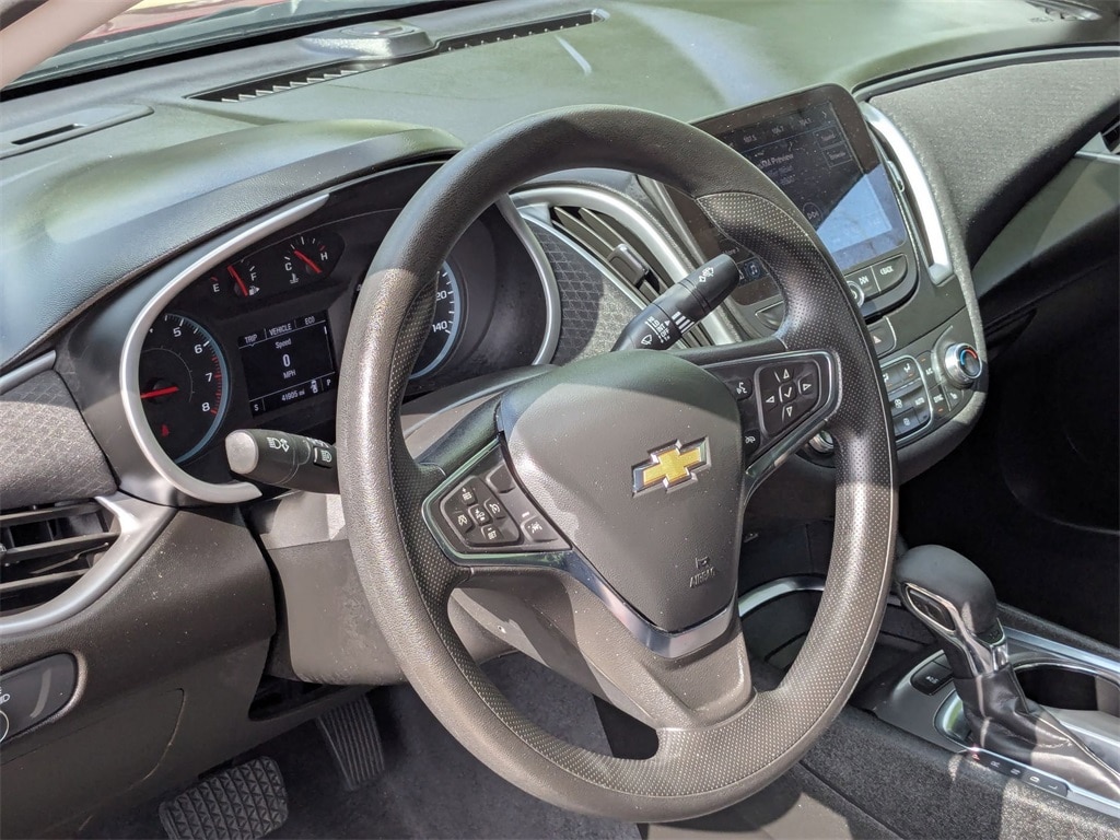2024 Chevrolet Malibu LT 12