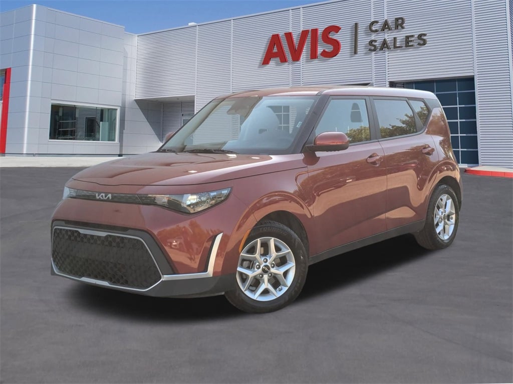 Certified 2024 Kia Soul LX Hatchback