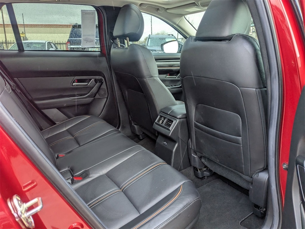 Thumbnail: 2025 Mazda CX-50 - 32