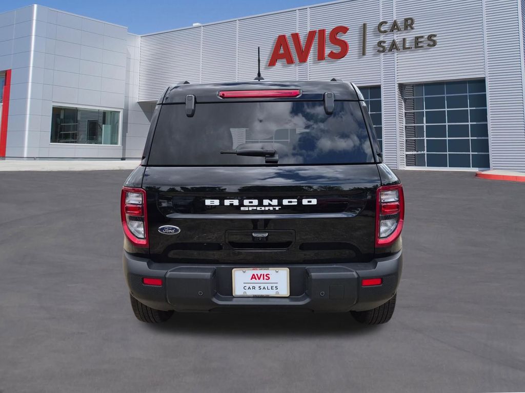 Thumbnail: 2025 Ford Bronco Sport - 7