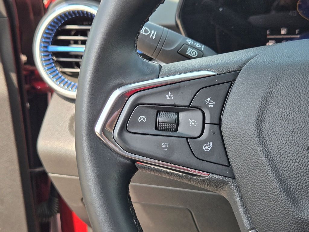 Thumbnail: 2025 Chevrolet Trax - 22