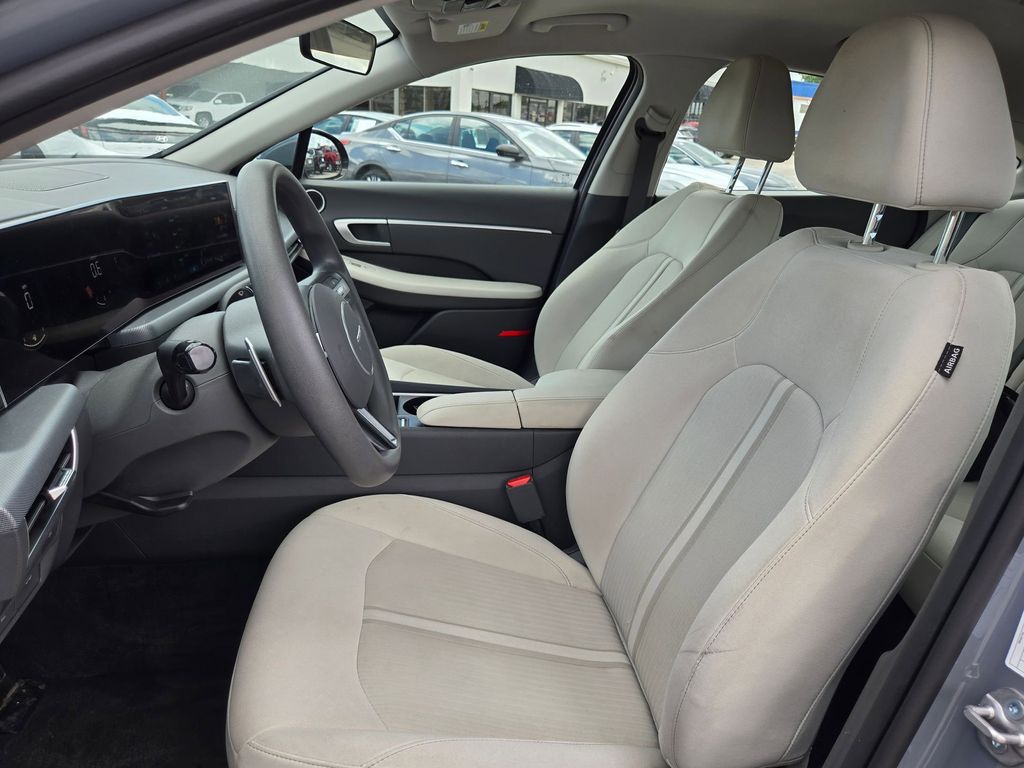 Thumbnail: 2025 Hyundai Sonata - 23